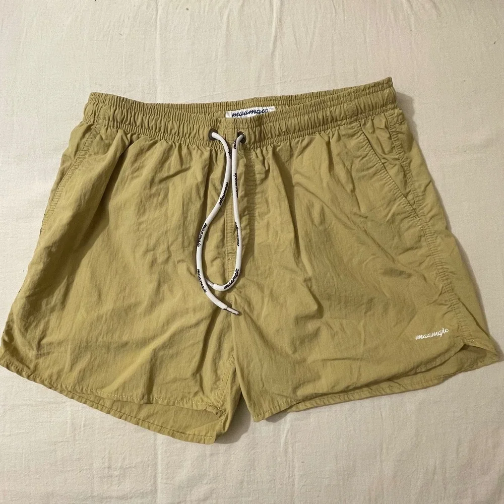 MAMMGIC Mens S/M Khaki Swim Trunks‎ Elastic Waist Drawstring Mesh Lined